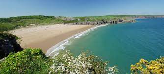 Barafundle Bay And Beach Visitpembrokeshire Barafundle Bay Best Uk Beaches Uk Beaches