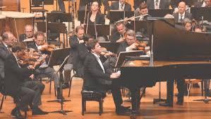 There is perhaps no other musical ensemble more consistently and closely associated with the history and tradition of european classical music than the vienna philharmonic. Wiener Philharmoniker In Japan Die Quarantane Tournee Klassik Entdecken Br Klassik Bayerischer Rundfunk