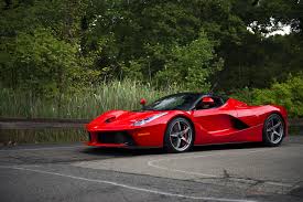 Ferrari Laferrari 4k Wallpaper Ferrari Laferrari Bmw Classic Cars Fast Sports Cars