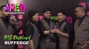 Subscribe astro meletop, bit.ly/ytmeletop episod penuh meletop di astro. Ame2018 Bts Temuramah Eksklusif I Ruffedge Akan Kembali Anugerah Meletop Era 2018 Youtube