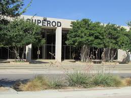 Russ Rutledge, owner of Superod, has really done a super job at this  restoration. I can't capture the true beauty with my drive by this morning  but it looks wonderful.