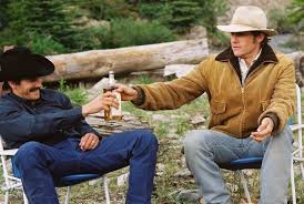 Der film erzählt den verlauf einer homosexuellen liebesbeziehung zweier cowboys während eines zeitraums von etwa 20 jahren, basierend auf der erstmals 1997 veröffentlichten kurzgeschichte brokeback mountain der schriftstellerin. Bild Von Brokeback Mountain Bild 7 Auf 33 Filmstarts De