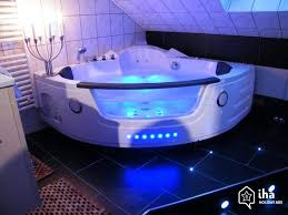jacuzzi