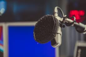 I løpet av ei uke er nesten 300 000 innom kanalen. Medietilsynet Apner For At Fm Lokalradioer I Storbyene Kan Videresende Nrk Nyheter Medietilsynet