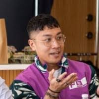 Michael Lacsamana's Instagram, Twitter & Facebook