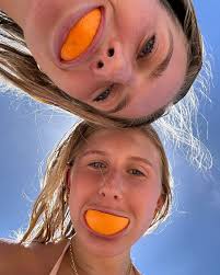 22 years of YOUU Ur such a blessing in my life My bestfriend n twin  forevaaaa Love you to the moon n back 💐🫶🏼