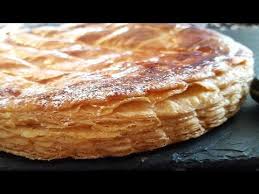 Recette De La Galette Des Rois Youtube Galette Des Rois Pate Brisee Galette Des Rois Galette Des Rois Frangipane