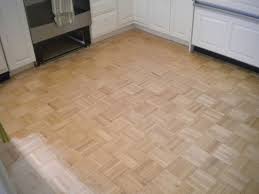 Sanding Parquet Floor In Http Www Classicparquet Co Uk Parquet Mosaique Amenagement Sejour Deco Interieure