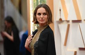 Born on june 9, 1981. Natalie Portman Has A Message To The Academy Hidden In Her Cape