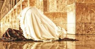 Setelah selesai, maka membaca salam dua kali. Cara Sujud Seorang Wanita Kabarnagari Com