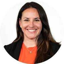 Danielle Porter's Instagram, Twitter & Facebook