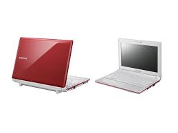 Comp reviews samsung's n150 is a more affordable version of their netbook lineup with a price tag just over $300. Netbook Samsung N150 Plus In Rot Und Pink Computer Bild