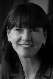 Rhea Lange's Instagram, Twitter & Facebook