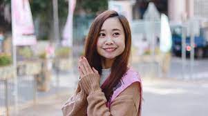 She was the vice chairperson of demosistō before resigning from the party in 2018. åé€ä¸­é ˜è¢–æƒ…ä¾¶ å®£ä½ˆåˆ†æ‰‹ é›¨å‚˜é‹å‹•ç›¸è­˜ç†±æˆ€ç¾…å† è° æ€§æ ¼ä¸åˆ Ettodayå¤§é™¸æ–°èž Ettodayæ–°èžé›²
