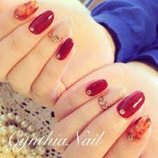 シンシアネイルさんのネイルデザイン nailplus ネイルプラス ネイルデザイン 赤いネイル ラウンドネイル