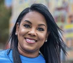 India Wright's Instagram, Twitter & Facebook