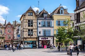 We would like to show you a description here but the site won't allow us. Troyes Definition Und Bedeutung Collins Worterbuch