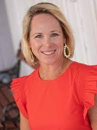 Loretta Sumlin's Instagram, Twitter & Facebook