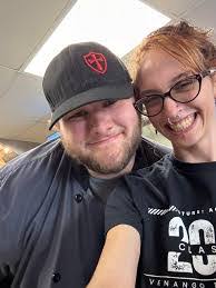 Pamela Strausbaugh's Instagram, Twitter & Facebook