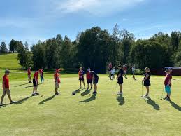 Juniorkommittén hälsar välkommen