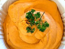 Mescolate bene ed infornate il contorno di zucca e patate a 200° per 30 minuti circa. Contorni Mangiamondo Com