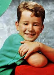 Uraz kaygılaroğlu is a turkish actor and tv presenter. Uraz Kaygilaroglu áƒ¦ On Twitter Buda Kim Http T Co Rr8ph5hhoo