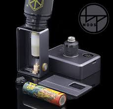Bushido mod is an easy operation mod, only turning the mod over and unscrewing the cap to refill the data sheet. Bp Mods X Dovpo Bushido Mech Squonk Mod Review We Vape Mods