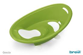 Baby bath automatic hook to open and close the changing mat. Brevi Baby Bathtub Goccia Apple Green Kidsroom De