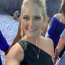 Rhonda Tilton's Instagram, Twitter & Facebook