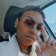 Selena Hill (@MsSelenaHill)