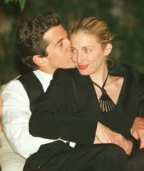 Born just two weeks after his father was elected president of the united states and losing him when he was three days short of his third birthday, his life was full of twists, turns, and gossip that. John F Kennedy Jr Zum 20 Todestag Sein Leben In Bildern Gala De