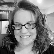 Leesa Kelley's Instagram, Twitter & Facebook