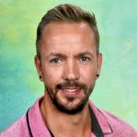 40+ "Jan Moser" profiles