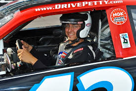 Ser el mejor en velocidad (es bicampeón del mundo de fórmula 1), en resistencia. Daytona International Speedway Richard Petty Carrera De Coches Daytona Beach 2021 Viator