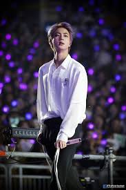 Netizens Pick 7 Male K Pop Idols That Look Rich And Classy Effortlessly Kpopmap Kim Seokjin Bts Jin Seokjin