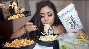 I like the garden primavera, which is packed with roasted zucchini, red bell peppers, and tomatoes. Olive Garden Fettuccine Alfredo Five Cheese Ziti Al Forno Pasta Mukbang Eating Show Watch Me Eat Youtube