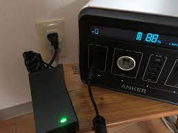 anker powerhouseレビュー キャンプ 車中泊におすすめ 最新スマホを40回以上充電できる大容量120wポータブル電源 正弦波 究極のアウトドア用品 キャンプ 車 車中泊 車