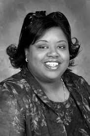 Liz McCraw named Dean of Enrollment Management; Camille Phelps is new Dean  of Students