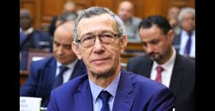 أعلنت وزارة التعليم العالي، الثلاثاء، أن الطلبة الجزائريين الذين يدرسون بتونس، سيتم تنظيم عودتهم برا، السبت المقبل، ابتداء من الساعة العاشرة صباحا. Ø¨Ù„Ø­ÙŠÙ…Ø± ÙŠØ¯Ø¹Ùˆ Ø§Ù„Ø·Ù„Ø¨Ø© Ø§Ù„Ø¬Ø²Ø§Ø¦Ø±ÙŠÙŠÙ† Ù„Ù„ØªØ¬Ù†Ø¯ Ù„Ù„Ù…Ø³Ø§Ù‡Ù…Ø© ÙÙŠ Ø¨Ù†Ø§Ø¡ Ø¬Ø²Ø§Ø¦Ø± Ø¬Ø¯ÙŠØ¯Ø© Ø§Ù„Ø¬Ø²Ø§Ø¦Ø± Ø§Ù„ÙŠÙˆÙ…