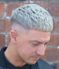 The fade haircut is a popular, flattering style where the hair is cut short near the temples and neck and gradually gets longer near the top of the head. 22 Best Bald Fade Haircut 2020 Best Fade Haircuts
