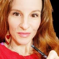 Kathy Rounds's Instagram, Twitter & Facebook