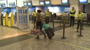 L'idée de travel n change est née en 2017, lorsque nous avons réalisé qu'aider les visiteurs pendant leur séjour à buenos aires était une chose que nous aimions, nous avons décidé de suivre notre rêve et de vivre de notre passion. Greve Nationale En Argentine Images De L Aeroport De Buenos Aires 06 04 2017