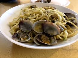 L'unica accortezza è usare ingredienti di prima qualità. Gli Spaghetti Piu Amati Del Mondo Gli Spaghetti Alle Vongole Italiani It