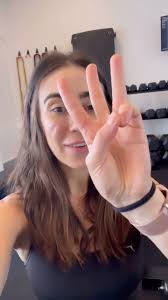 Danielle Travers's Instagram, Twitter & Facebook