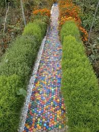 How To Recycle Plastic Bottles For Outdoor Home Decorating And Garden Design How Decorating Garden In 2020 Recycled Garden Plastic Bottles Recycle Plastic Bottles