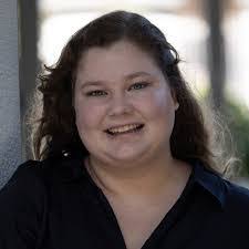 Shannon Bergstrom's Instagram, Twitter & Facebook