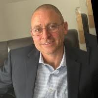 Douglas Eades's Instagram, Twitter & Facebook