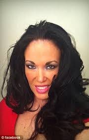 Tabitha Mahoney's Instagram, Twitter & Facebook