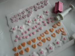 Zollette di zucchero decorate fatte in casa. Zollette Di Zucchero Decorate Smart Sugar Cubes