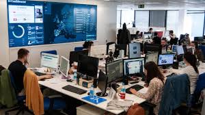 Confidencial es una propuesta de periodismo independiente, enfocada en ofrecer análisis y noticias de calidad. El Confidencial Celebra Su Mayoria De Edad Con Nuevos Proyectos Y Fichajes